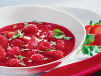 Как приготовить клубничный суп | фото с сайта surveillant.biz