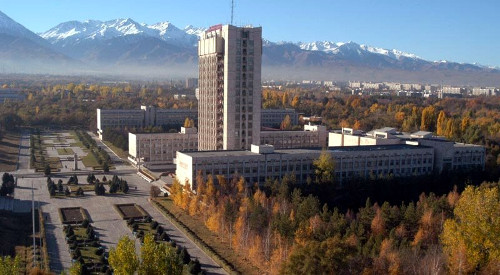 Transition to digital learning during the global pandemic at Kazakh National University