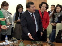В Казахстане планируют запретить курение кальяна в общественных местах