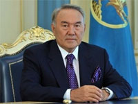 Нурсултан Назарбаев поздравил православных христиан с праздником Пасхи