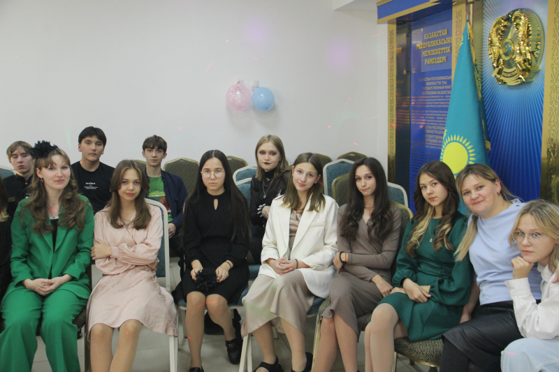 «Осенний Бал» для учащихся 6-11 классов состоялся в школе в честь прп. Сергия Радонежского