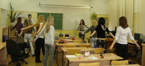 Концептуальные подходы к организации здоровьесберегающего пространства на уроках географии | Фото с сайта liceychepetsk.ru
